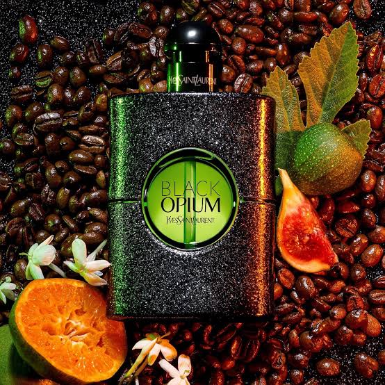 Black Opium Eau de Parfum Illicit Green
