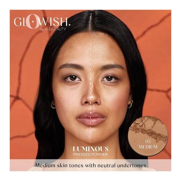 GloWish by Huda Beauty Luminous Pressed Powder