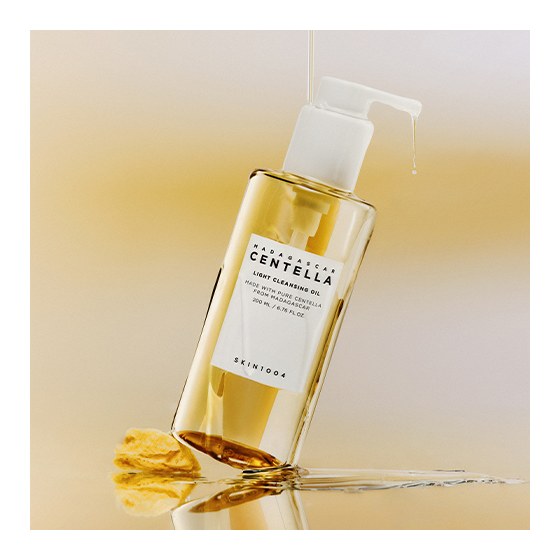 Madagascar Centella Light Cleansing Oil